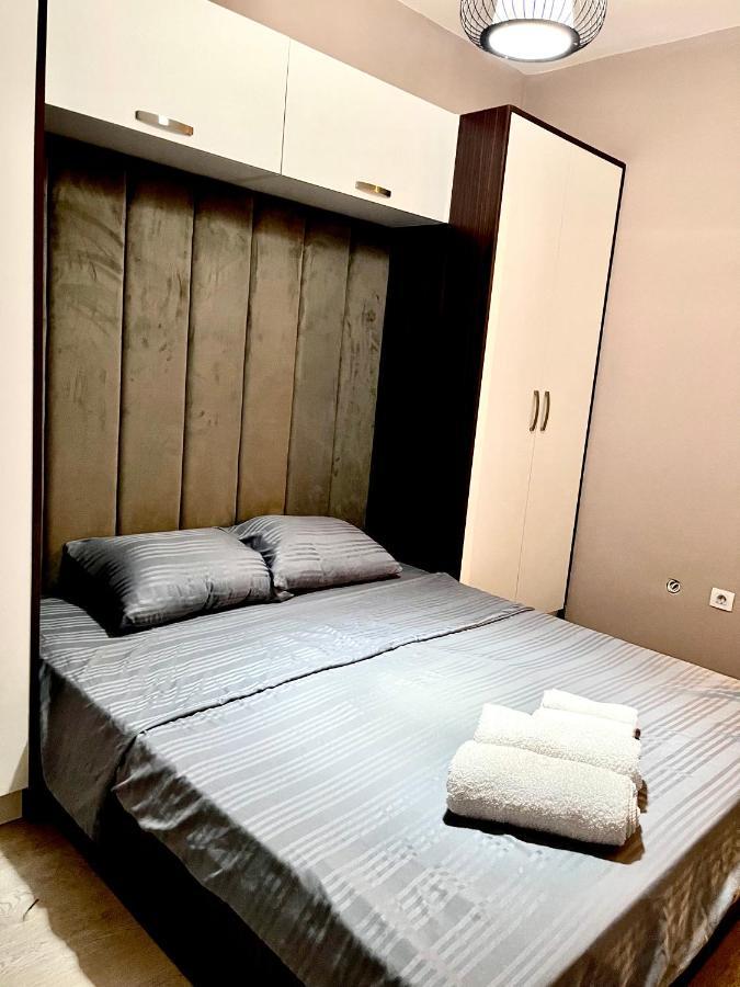 Top Apartment Priștina Exterior foto